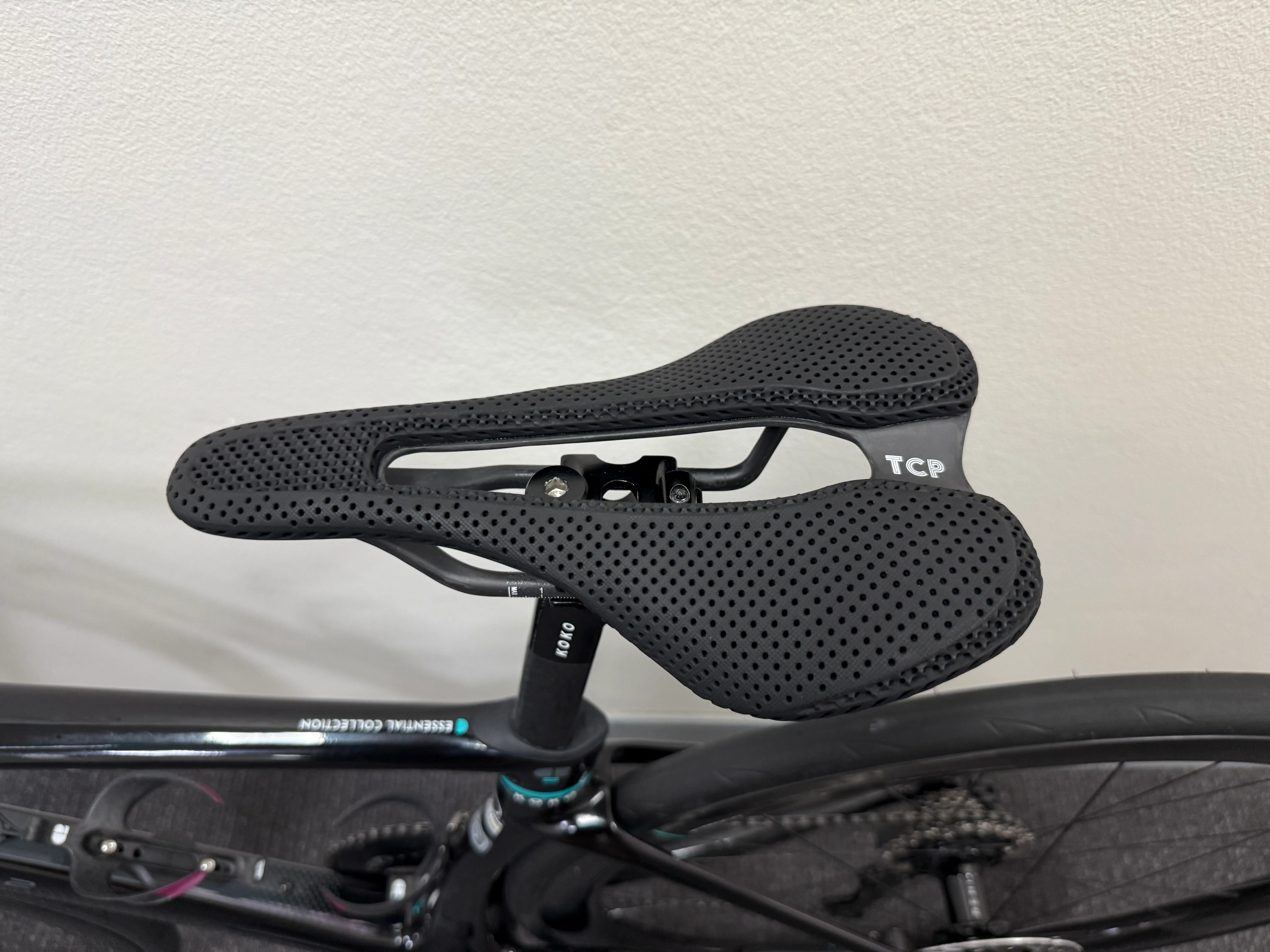 KOKO DEMO BIKE - ULTEGRA DI2 W/REHI45 - Image 8