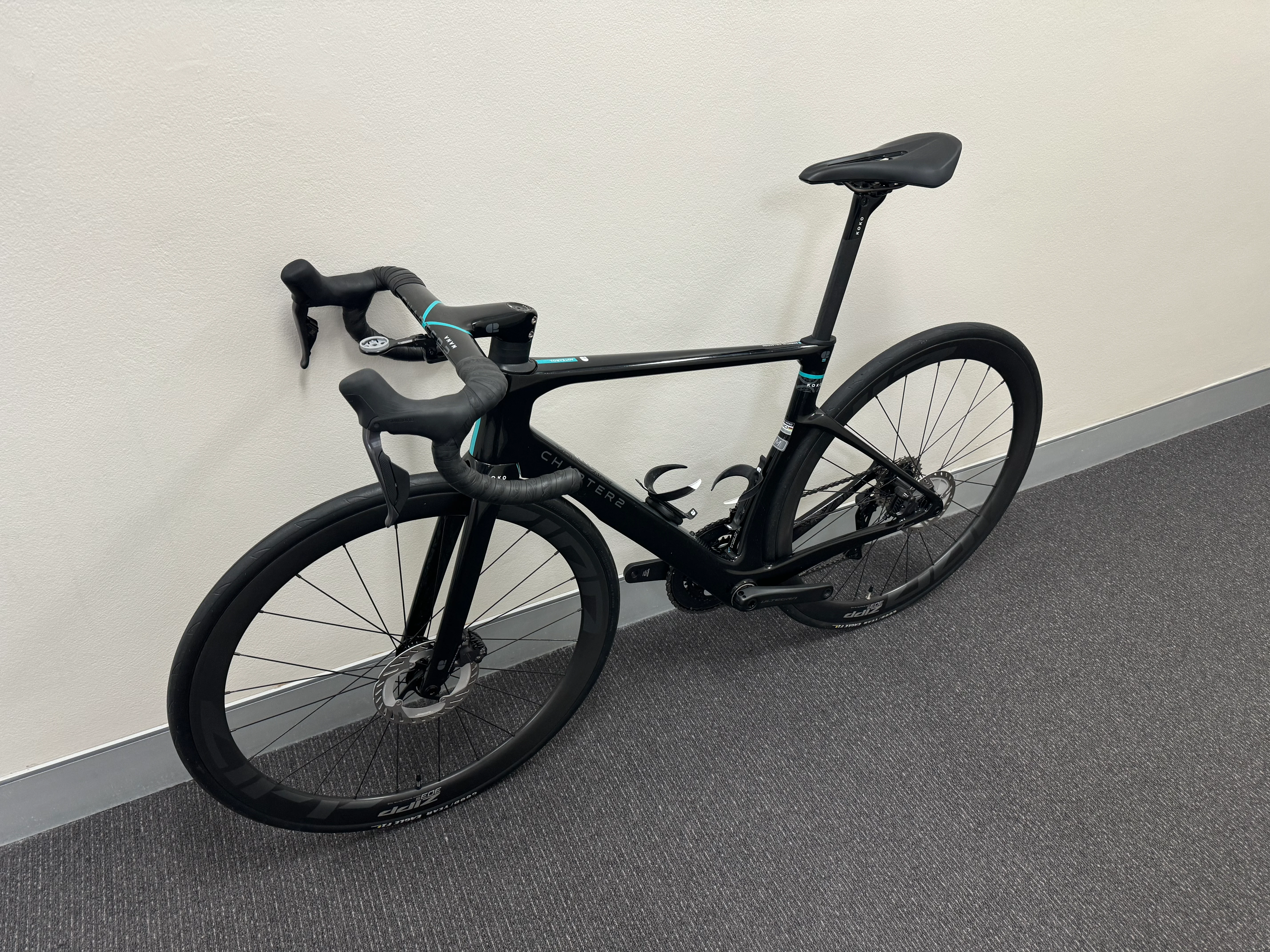 KOKO DEMO Bike - Ultegra Di2 w/Zipp 303S Wheels - Image 9