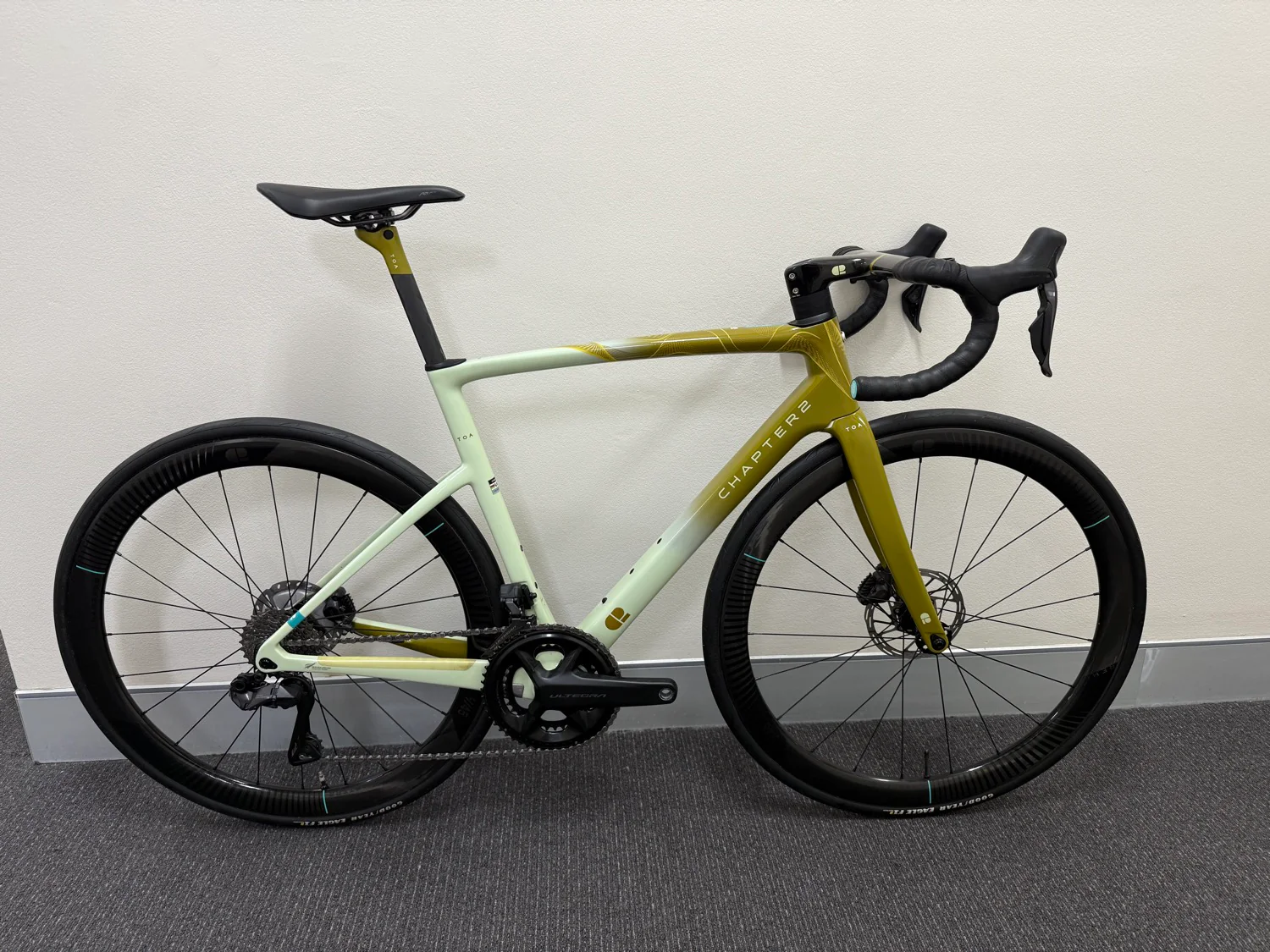 TOA DEMO Bike - Ultegra Di2 w/REHI45 Carbon Wheels - Image 10