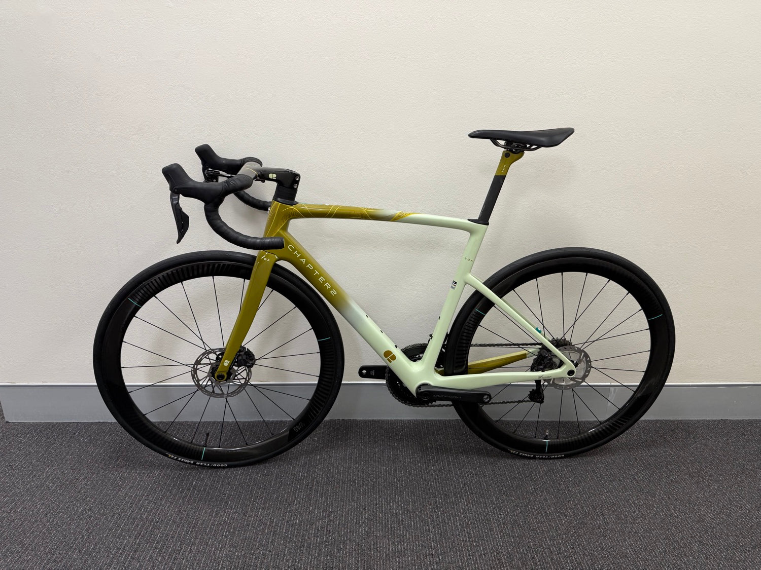TOA DEMO Bike - Ultegra Di2 w/REHI45 Carbon Wheels - Image 7